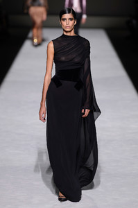 tom-ford-s19-gg-45(1).thumb.jpg.123fbf356e6c98c23f725084ca8d6523.jpg