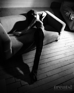 treats-magazine-jurij-treskow-polina-7.thumb.jpg.ebccd428e3c5d395109211507ef35789.jpg