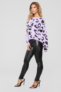 09-27-18_Studio_2_10-53-39_HVT606_Purple0843_NT.jpg