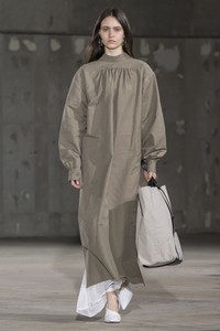 11318642_HykeSS2019TOJYOFW1.thumb.jpg.bc1a9b59e3bc0521b3d174740f9d316c.jpg