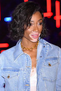 Winnie+Harlow+Tommy+Hilfiger+Presents+Tokyo+XD-7kWO06KEx.jpg