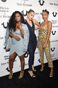 Jasmine+Sanders+Bella+Hadid+x+True+Religion+vBth0Q1s_nEx.jpg