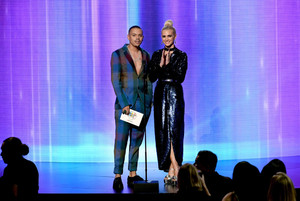 Ashlee+Simpson+2018+American+Music+Awards+I2Hk4F8Z1wDx.jpg