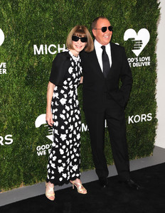 Anna+Wintour+God+Love+Deliver+12th+Annual+6XgQ_u5RmXhx.jpg