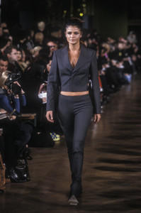 181811366_DirkBikkembergs1998WomenRTW29.thumb.jpg.3afabaaf9ed02e186386ca104bf674d5.jpg