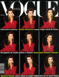 Vogue Spain #31 October 1990.jpg