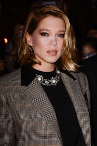            sey031018BZNimage1.jpg
