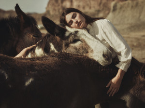 1966249777_AlyssaMiller_HarperSmith_1.thumb.jpg.be182633619c7a0c304da40eb818d53a.jpg