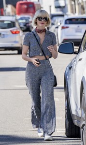        hou161018BZNimage101.jpg
