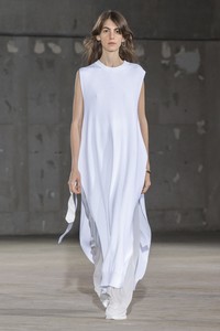 2032784622_HykeSS2019TOJYOFW20.thumb.jpg.83bce08172bbf19e823ef21db1691f0d.jpg