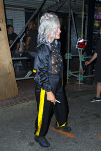        lil171018BZNimage24.jpg