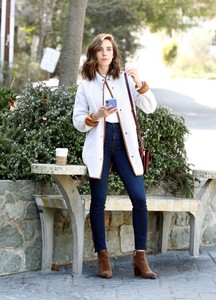        bri151018BZNimage110.jpg