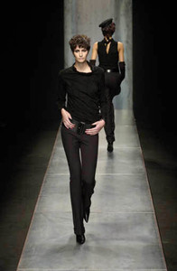 224757277_MarcelMorongiuFW2001PFW1.thumb.jpg.255064164580fb8de24ea09269487a3d.jpg