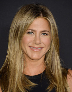           jen221018BZNimage103.jpg