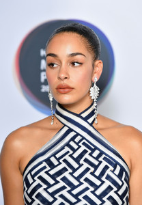 Jorja+Smith+Hyundai+Mercury+Prize+2018+KxClFEXtev4x.jpg