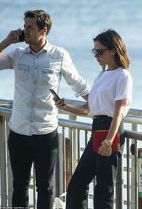 5508956-6326635-Snap_happy_The_fashion_mogul_44_kept_an_eye_on_her_two_youngest_-a-65_1540761941705.jpg