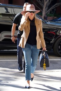        ree171018BZNimage114.jpg