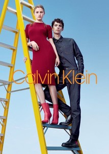 Calvin-Klein-FW18-Willy-Vanderperre-08-620x868.thumb.jpg.3298be85bbda12f868eb64baf5986e63.jpg