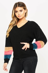 HB7083052_BLACK_0618.jpg