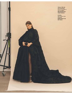 Marie_Claire_France_-_Novembre_2018-14.jpg