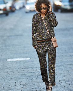 Pam-Gela-Leopard-Print-Zip-Front-Track-Jacket.thumb.jpg.3b25ff4ad83761407b56259b0eafb92a.jpg