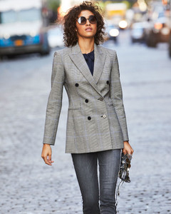 Theory-Power-Portland-Windowpane-Double-Breasted-Jacket.thumb.jpg.862cfad7a944b8215c3f63d6e48486c7.jpg