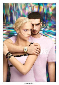 VERSACE_SS18_WATCH_08-1.thumb.jpg.ff7aff22fa959be0a3723eec625c82aa.jpg