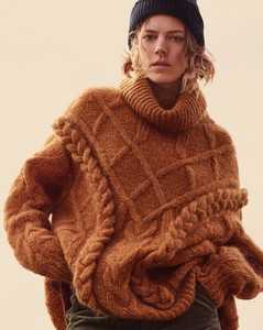 Zara-Fall-Winter-2018-Knitwear-Lookbook03.jpg