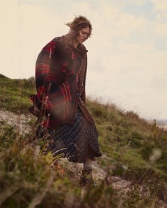 Zara-Fall-Winter-2018-Knitwear-Lookbook10.jpg