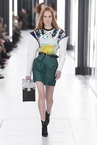 _VUI1045.thumb.jpg.4a613530f9df8380100c8c33c4c8d9e2.jpg