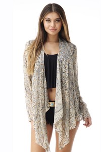 aj201-12t_darien_snd_front_2.jpg