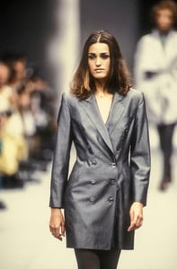 alberta-ferretti-ss-1991-2.thumb.jpg.c61e5c43dfbf71de7df024b032a45991.jpg