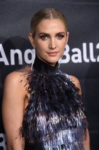 ashlee-simpson-angel-ball-2018-part-ii-7.jpg