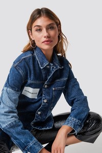 calvin_klein_one_pocket_trucker_1278-000325-8636_06a.jpg