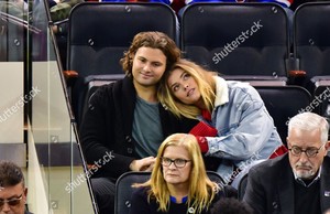 celebrities-attend-new-york-rangers-game-new-york-usa-shutterstock-editorial-9939952a.jpg