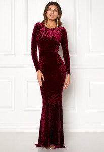 chiara-forthi-editta-velvet-gown_2.jpg