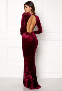 chiara-forthi-editta-velvet-gown_3.jpg