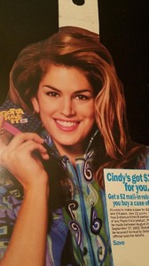 cindy-crawford-1992-pepsi-store_1_11f6134740200713a9d9027085f69765.jpg