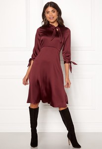 closet-london-tie-neck-a-line-dress-burgundy.jpg