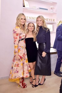 gwyneth-paltrow-jennifer-meyer-celebrates-first-store-opening-in-palisades-village-10-17-2018-1.jpg