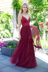 hayley-paige-occasions-bridesmaids-fall-2018-style-5856_3.jpg