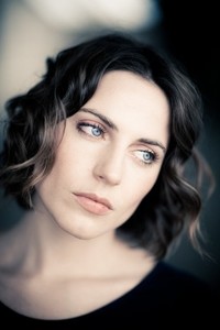 kinopoisk.ru-Antje-Traue-2172612.jpg