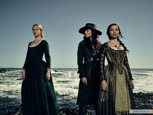 kinopoisk.ru-Black-Sails-2681301.jpg