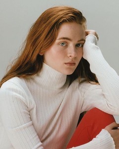 kinopoisk.ru-Sadie-Sink-3091998.jpg