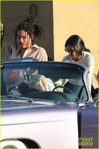 kourtney-kardashian-luka-sabbat-kendall-jenner-october-2018-02.jpg