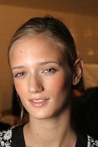 lagerfeld-gallery_165701.jpg
