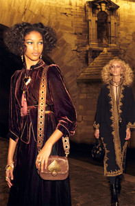 look4-look4.st_.thumb.jpg.47fead45933dafc1182cfe11d6d6e067.jpg