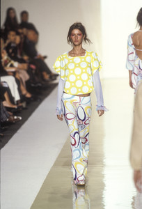 marni-ss-2000-1_html.thumb.JPEG.cfa891132509cf8f5c755ba0c59ef251.JPEG