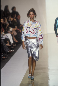 marni-ss-2000-3_html.thumb.JPEG.b30174e9552ed37a04d801a1e824fe87.JPEG