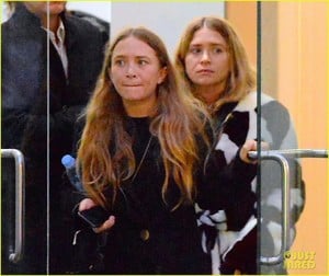 mary-kate-ashley-olsen-out-together-03.jpg